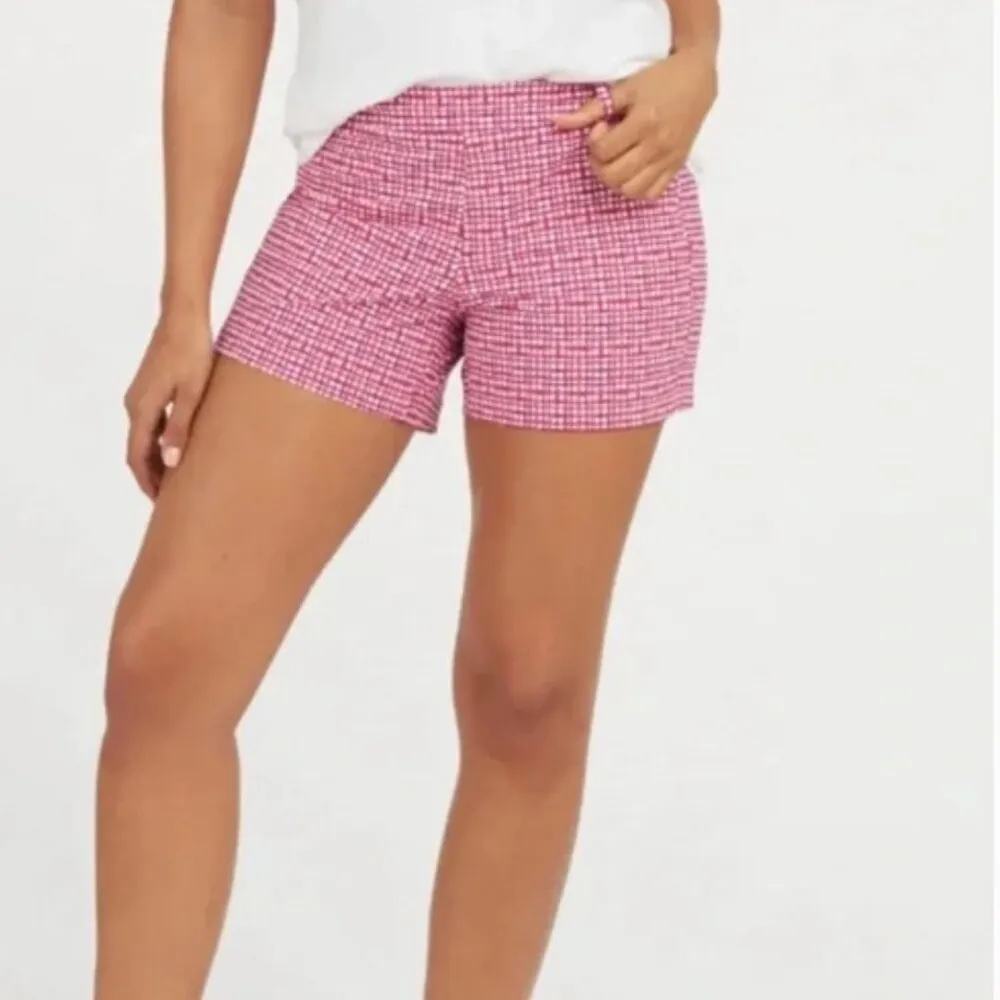 Spanx NWT  Sunshine Shorts 4” in Hibiscus Gingham Medium - Image 3