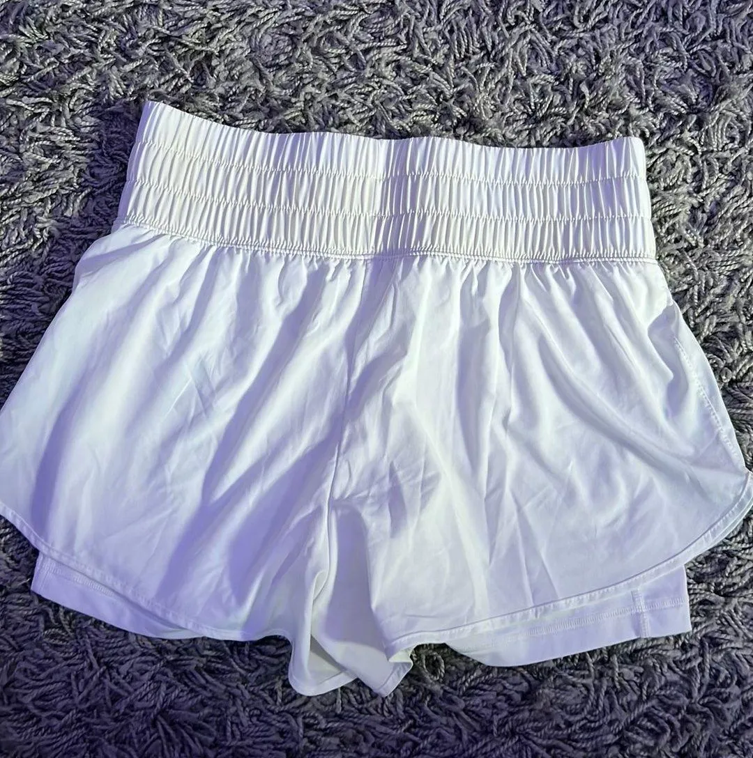 Gilly Hicks athletic shorts - Image 2