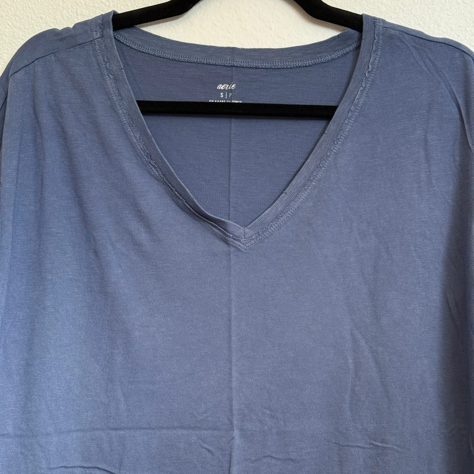 NEW Aerie Sz S V-Neck Tee T-shirt in Blue 100% Cotton Natural Fiber - Image 3
