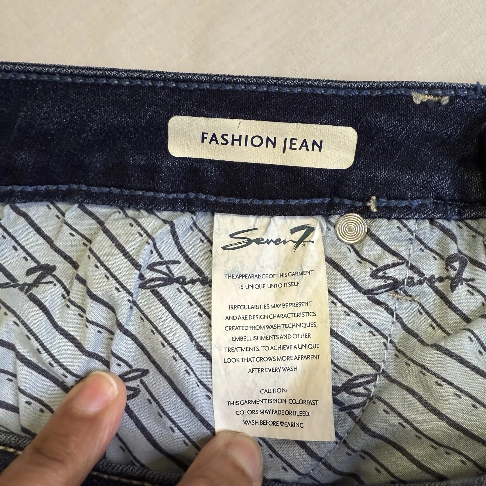 Seven7 Women's Dark Wash Straight Leg Mid Rise Raw Hem Crop Denim Jeans Size‎ 10 - Image 10