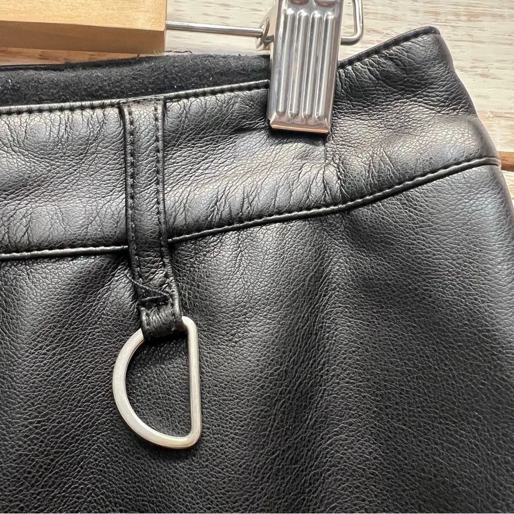 ASOS Design F100221 Black Faux Leather High Waist Shorts Y2K Punk Sz 30 - Image 6