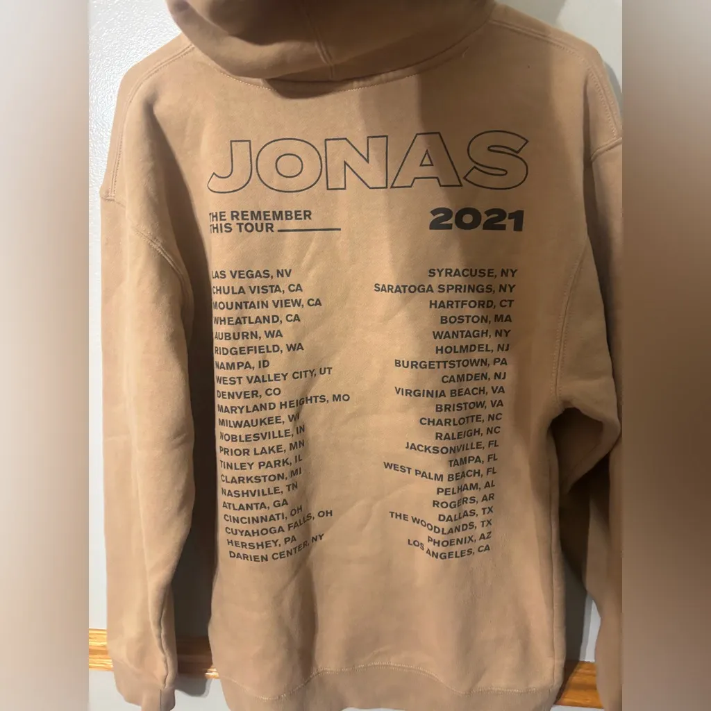 Jonas Brothers 2021 The Remember This Tour Hoodie Large Sweatshirt sz M Size M - Image 5