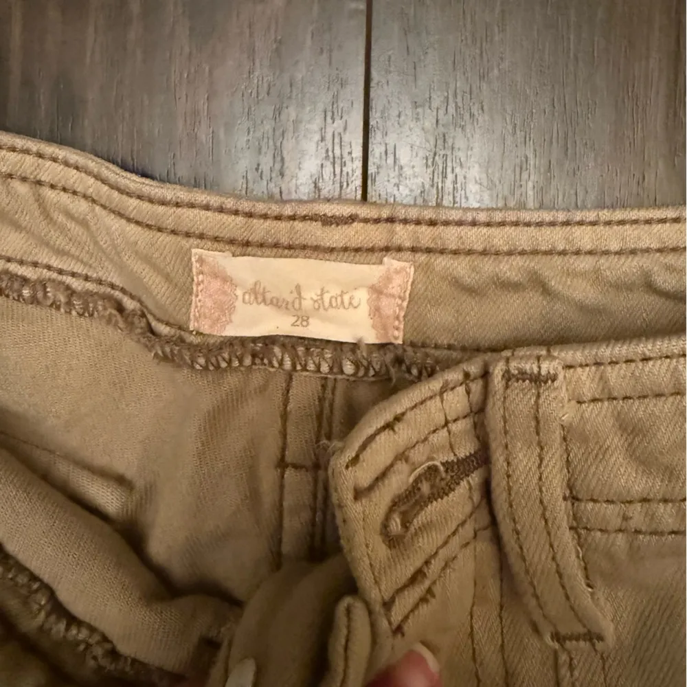 Altar’d State Cargo pants - Image 5