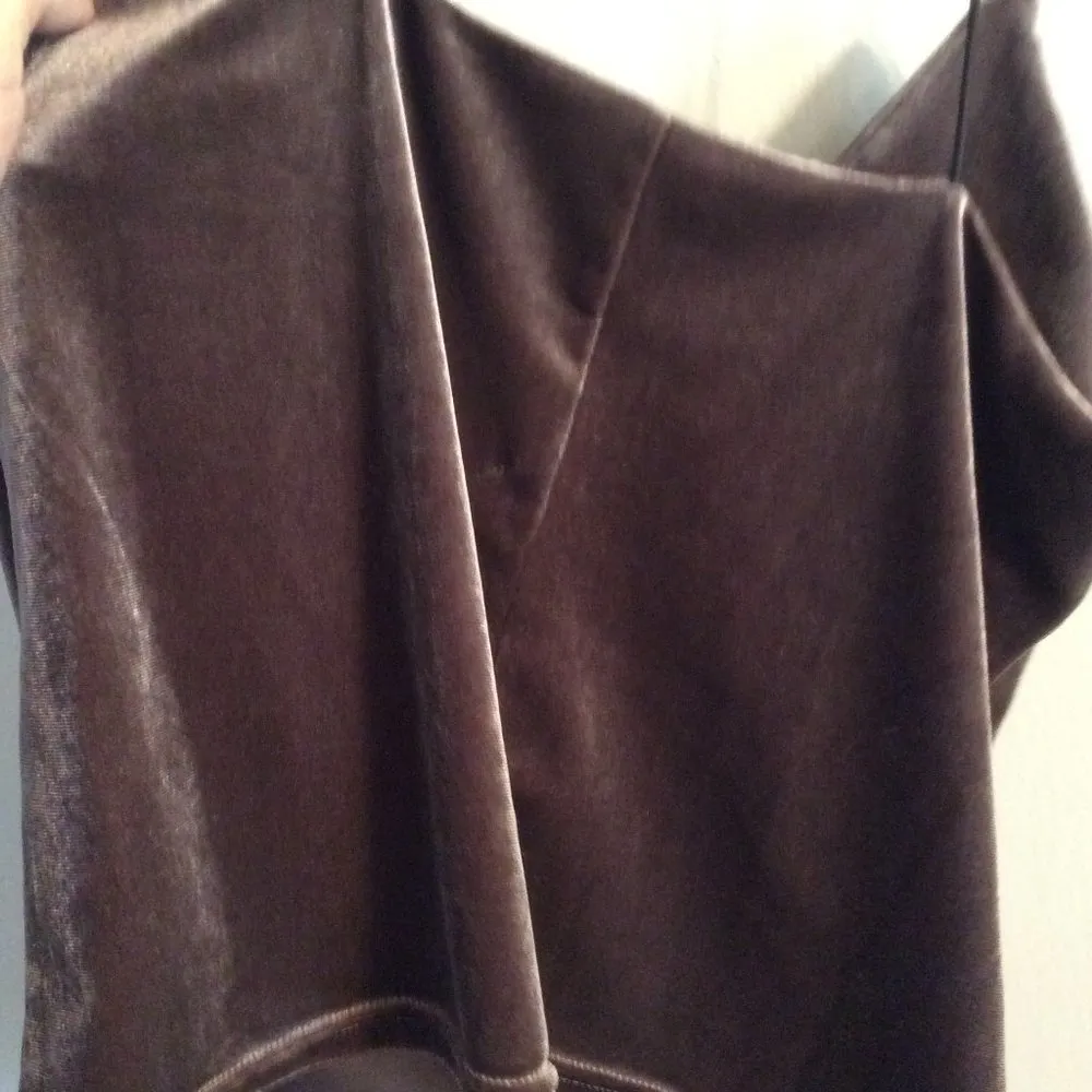 Brand NUDE cami soft velour feel dark brown Small S womens - Image 5