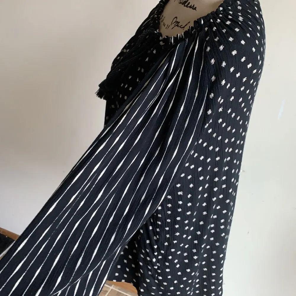 Billabong Black and White Tassel Tie Blouse - Image 7