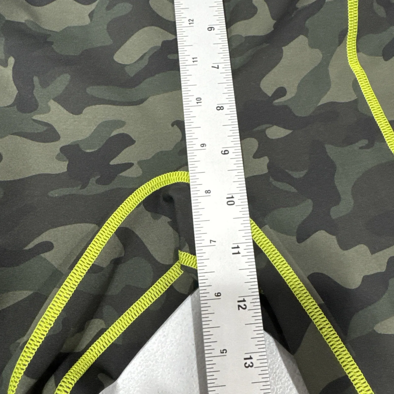 ALL ACCESS Womens High Waist Leggings size S Green Light Neon Stitching Camo - Image 9