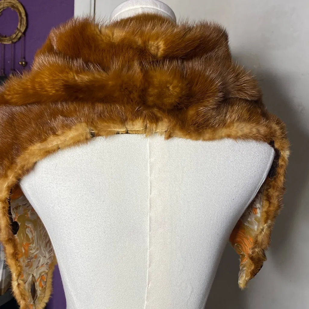 Vintage 1960s Genuine Mink Fur Stole - Image 10