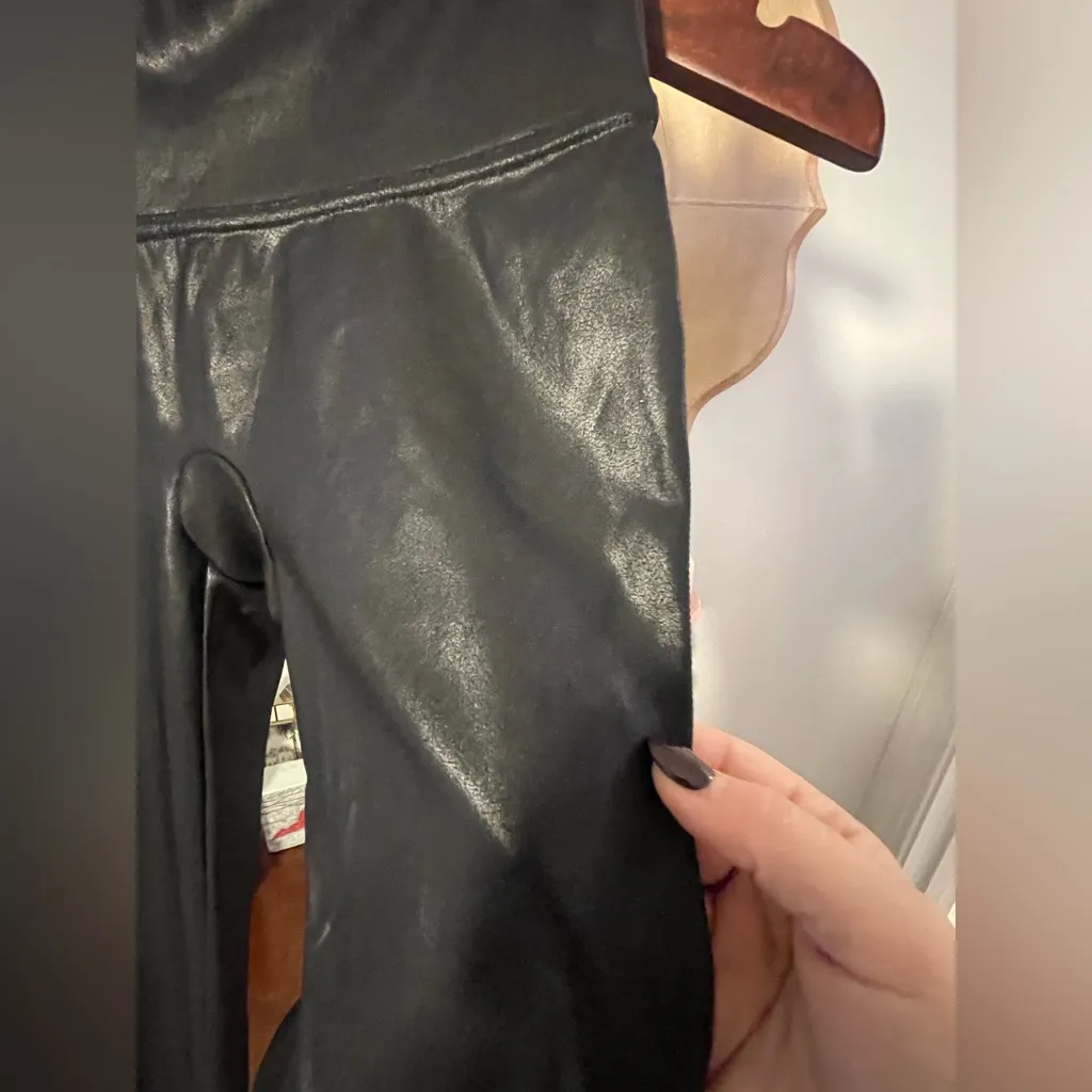 SPANX Black Faux Leather Leggings Women's LNC Edgy Slimming Shapewear Sz S - Image 7