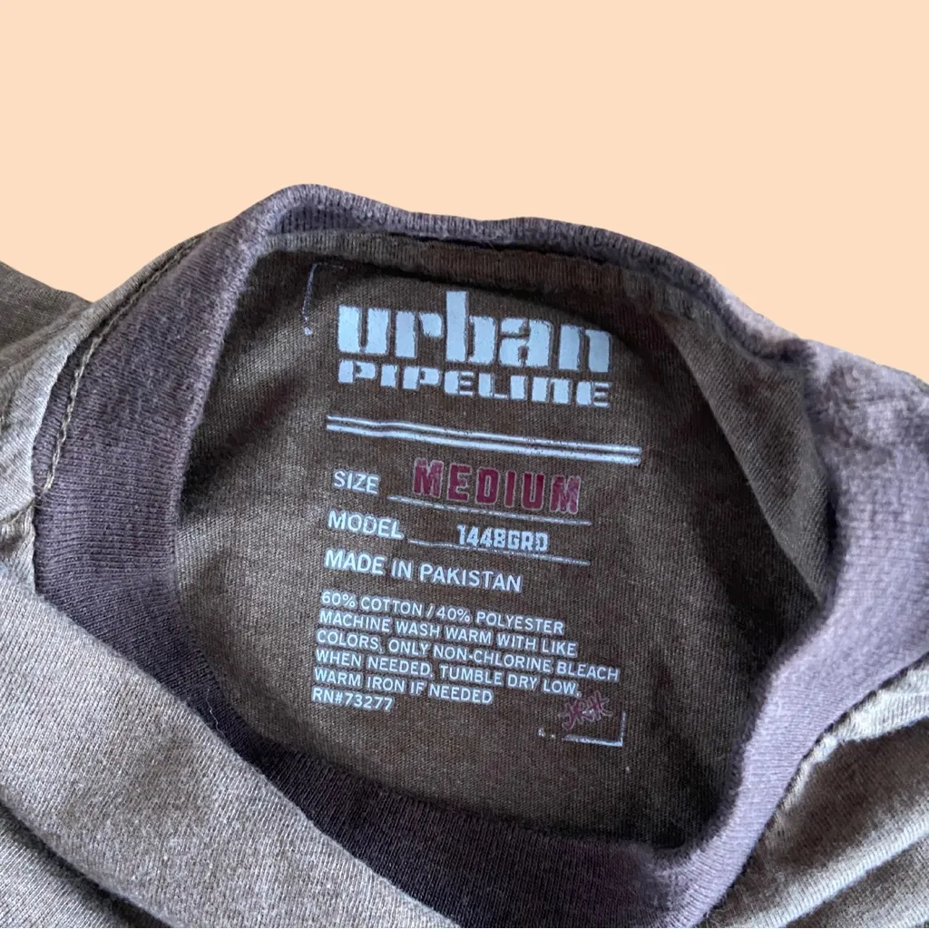 vintage y2k brown cropped baby doll t shirt with darker brown detailing 🔥 - Image 2