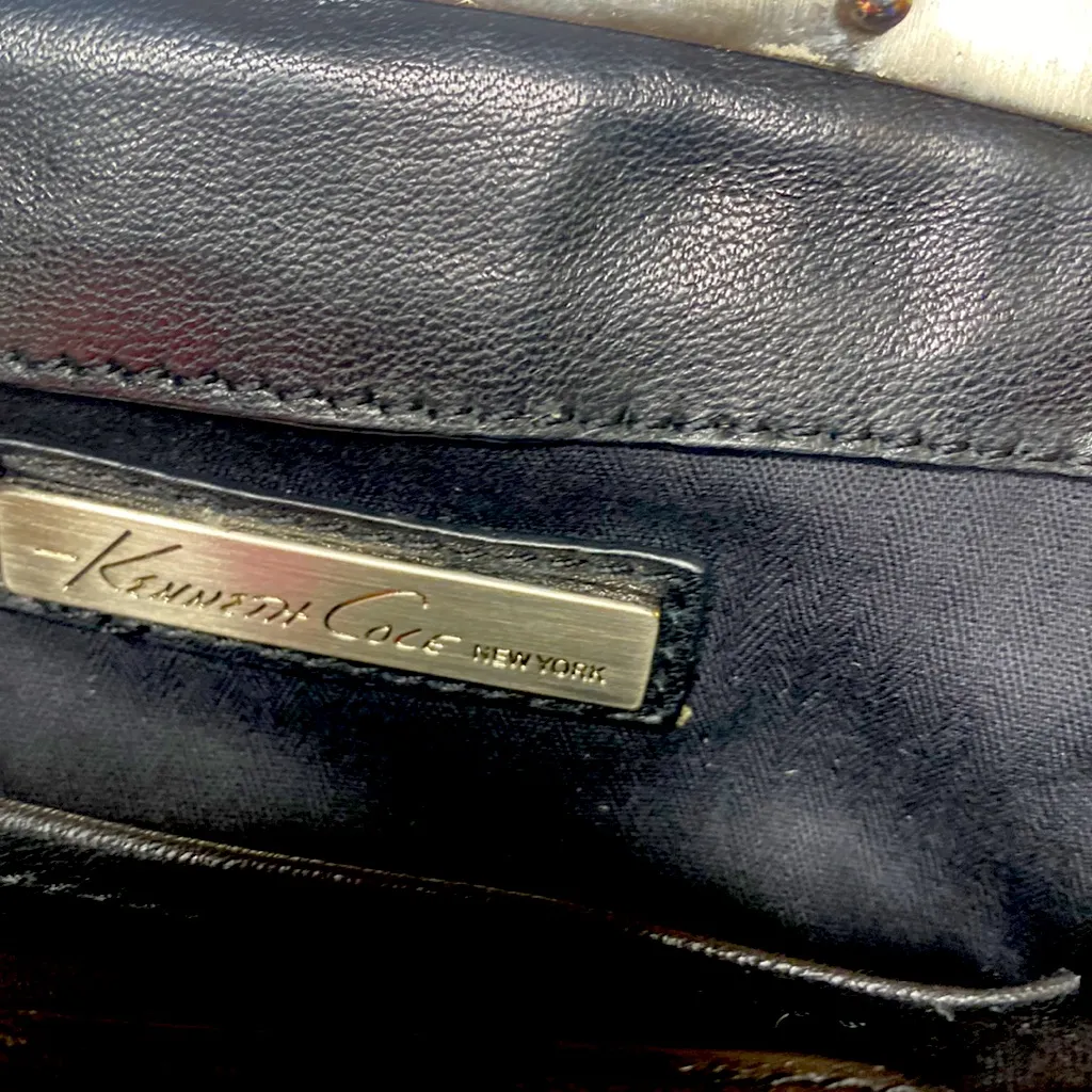 Kenneth Cole REACTION Black Leather Frame Clutch Wristlet - Image 6