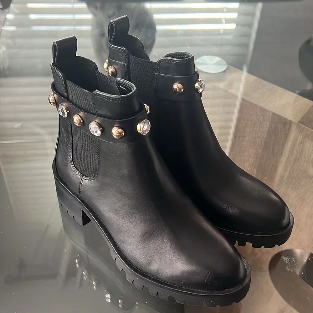 Karl Lagerfeld Paris Porshay Lug Sole Boots in Black, Size 6, New w/o Box - Image 9