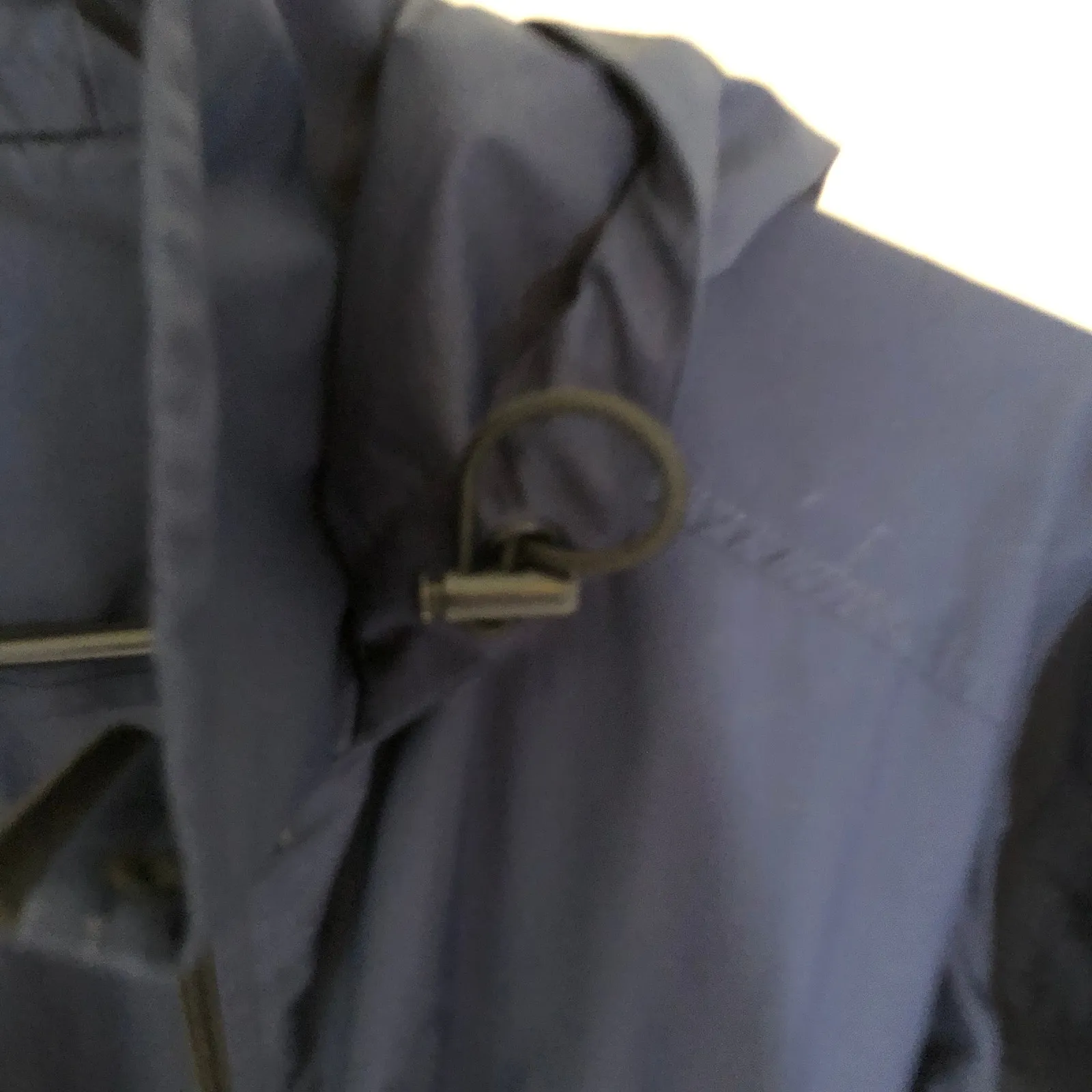 Everlane EUC Women's ReNew Anorak Hooded Rain Jacket in Midnight Navy Blue S - Image 4