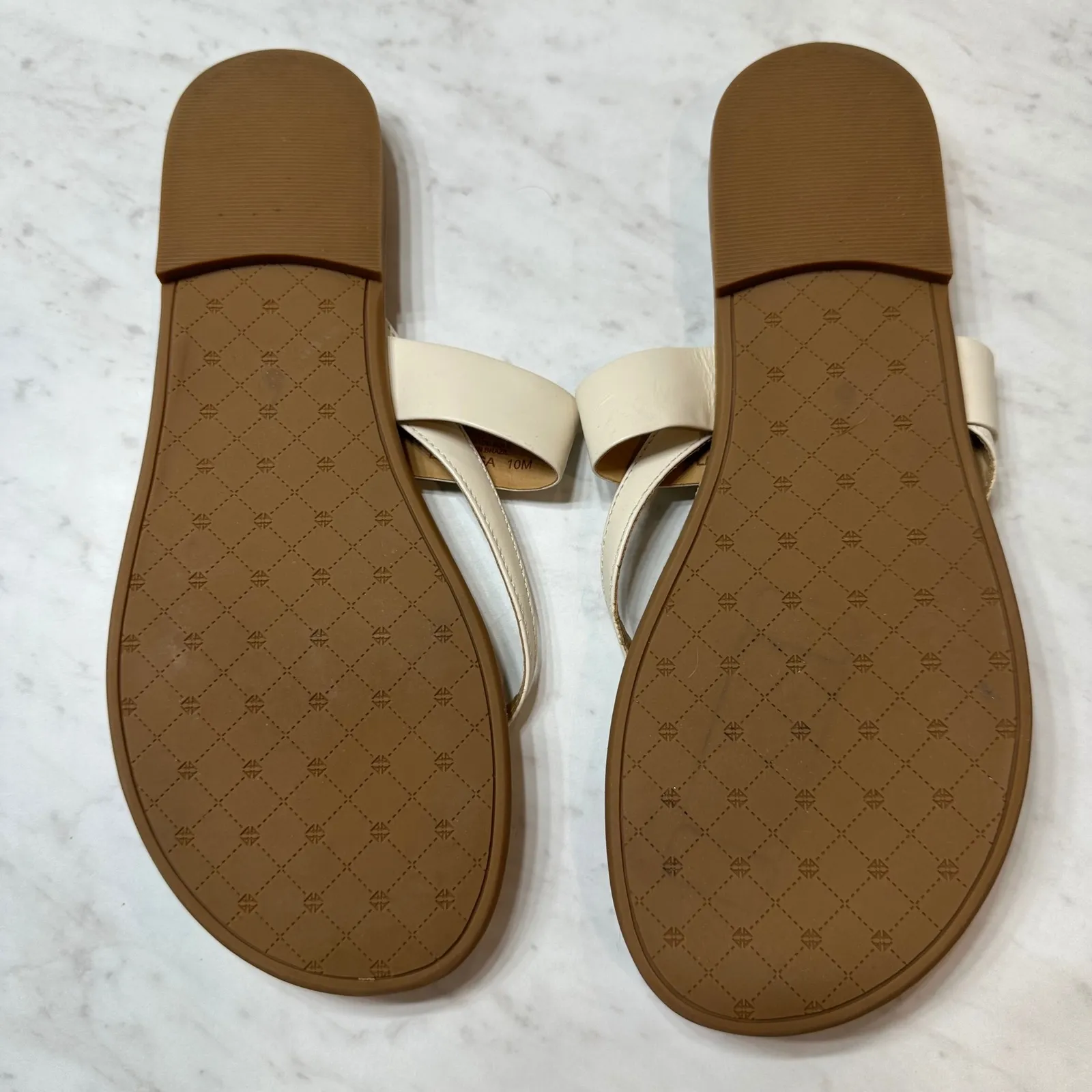 Antonio Melani Cream Lanessa Leather Thong Sandals‎ Minimalist Strappy Flats 10 - Image 6