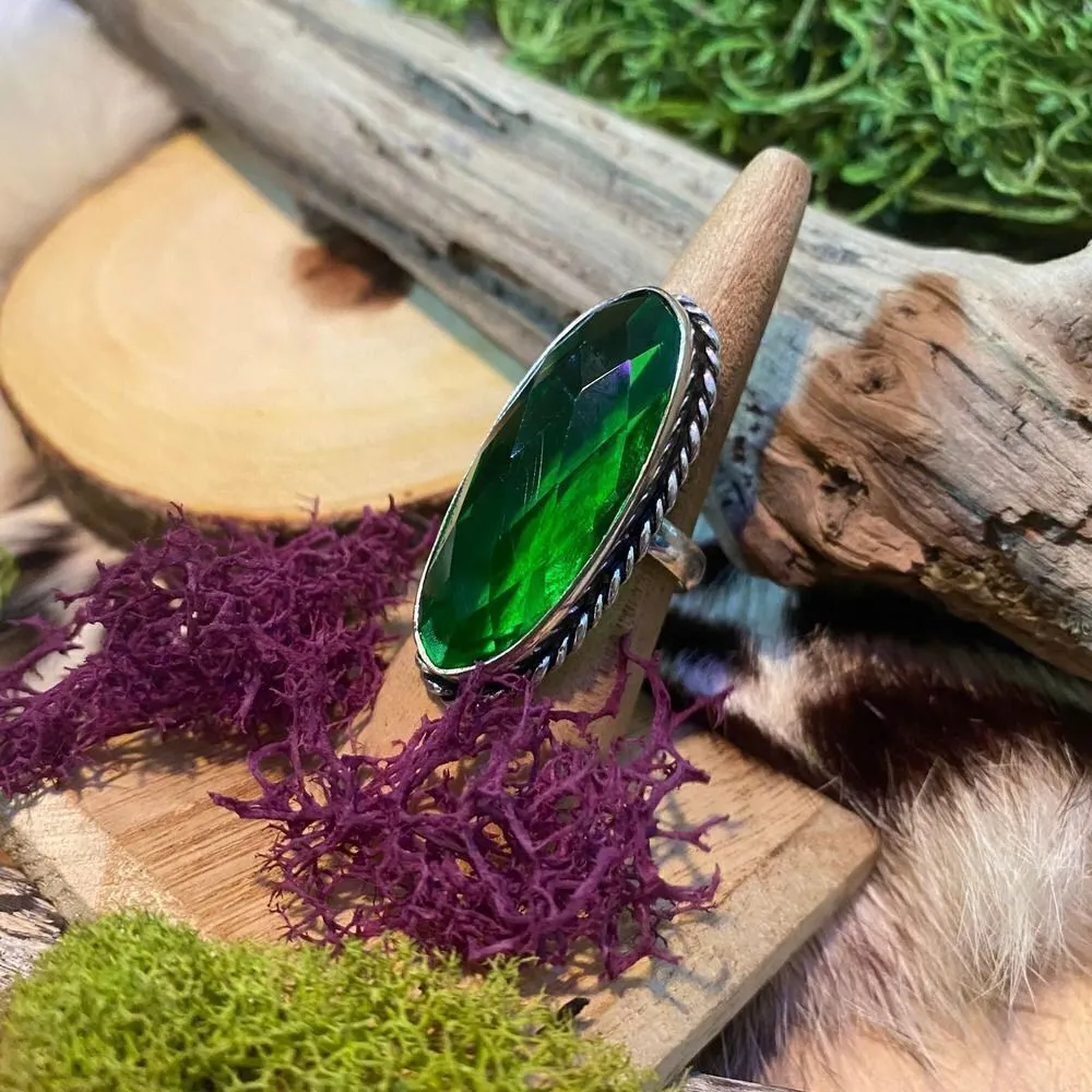 Peridot 925 Silver Statement Ring Size 8.5 Green - Image 2