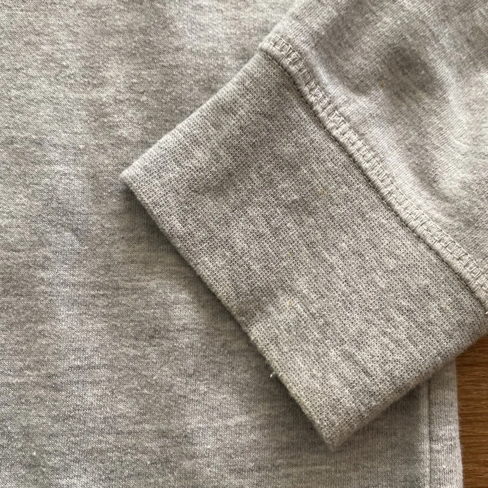 Sojara vintage reworked biting lip sequin ripped sweatshirt sz M Gray Size M - Image 3