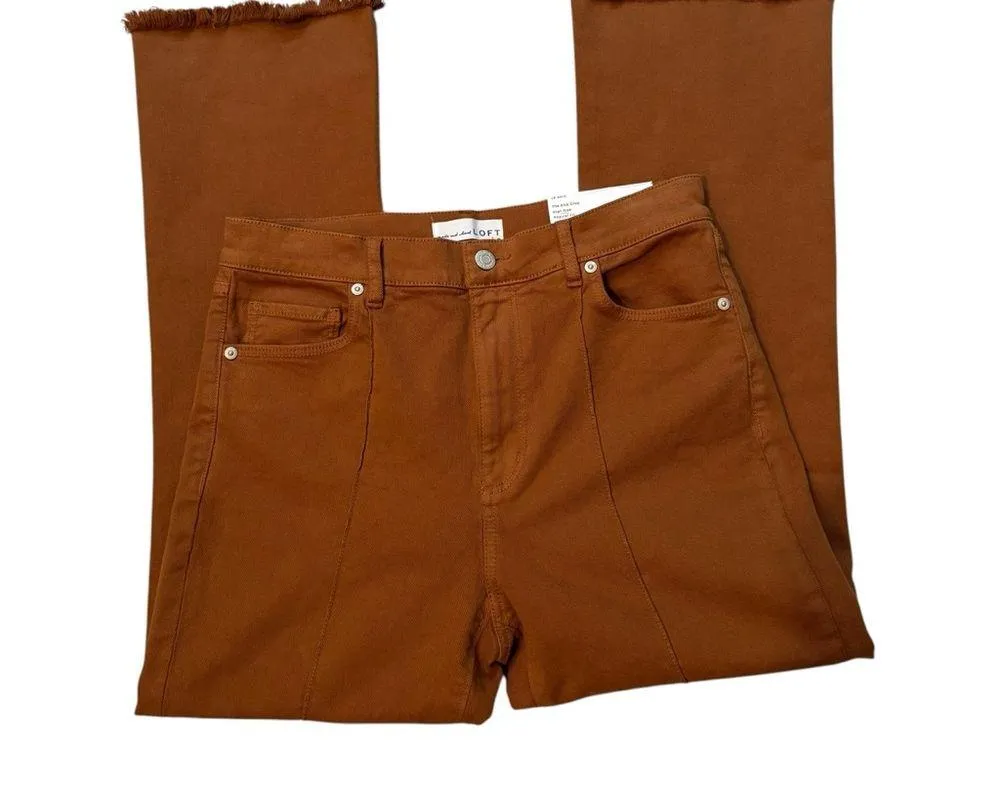NWT, LOFT Pintucked Frayed High Rise Kick Crop Jeans in Cocoa Powder, Sz 4/27 - Image 7