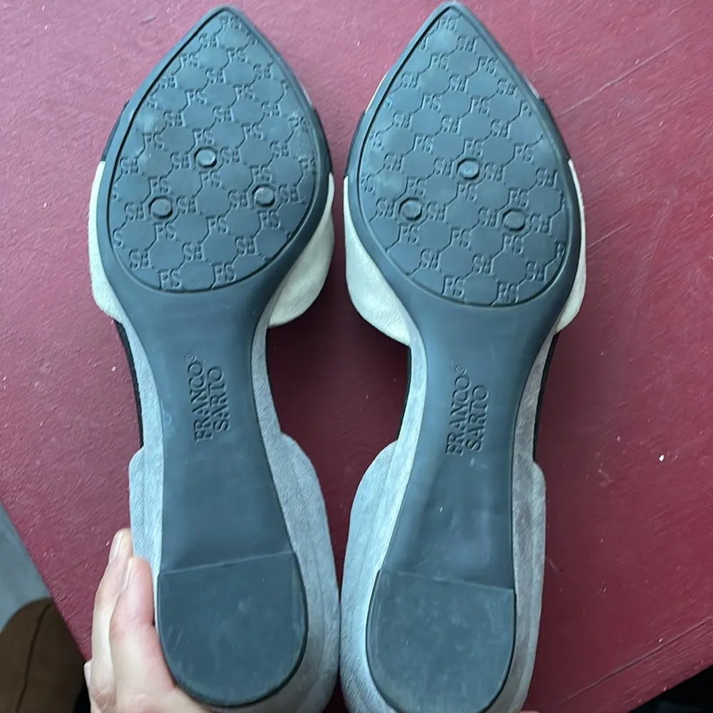 FRANCO SARTO Cream/Light Gray/Black Flat Shoes Size 9 - Image 7