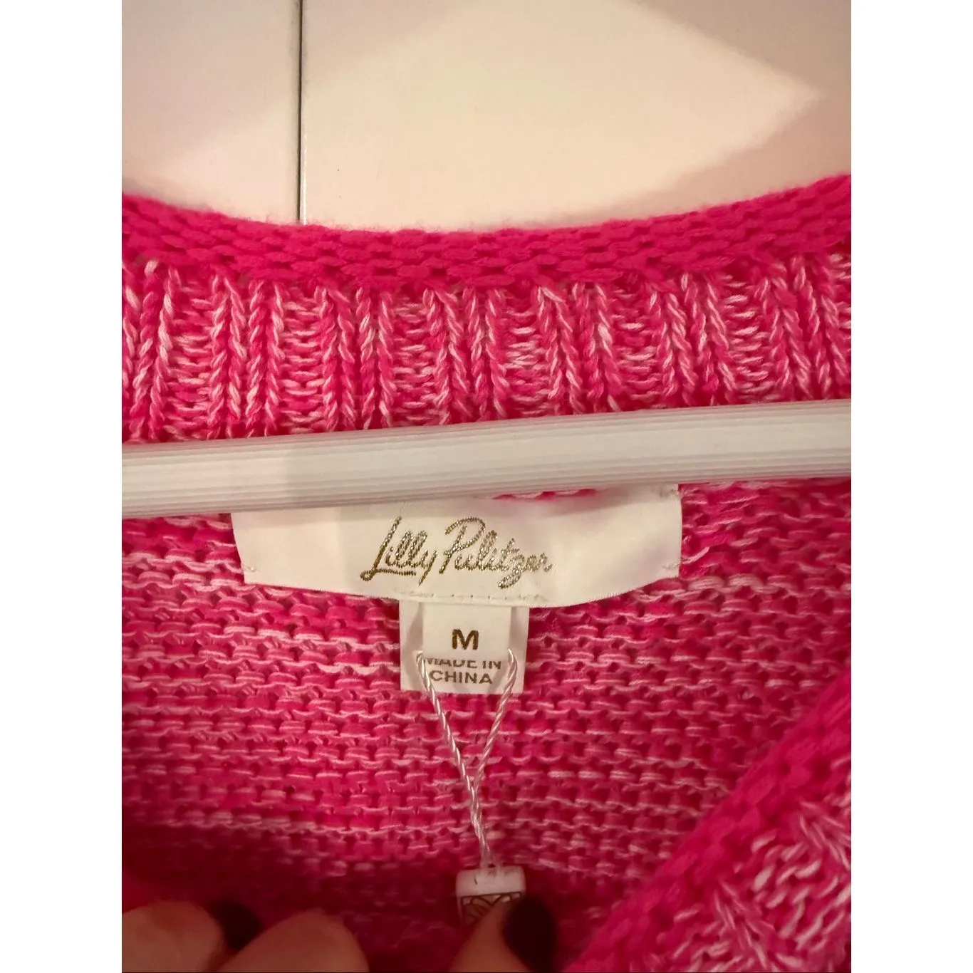 Lilly Pulitzer NWT Deba sweater size M passion fruit pink - Image 5