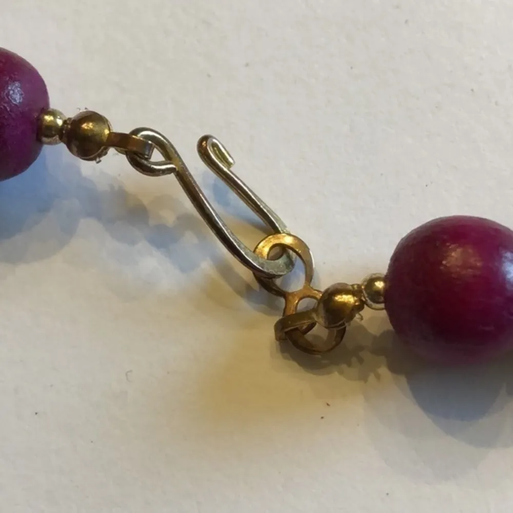 Carol Graham Vintage Wooden Beaded Colorful Pink Purple Blue Necklace & Earrings - Image 4