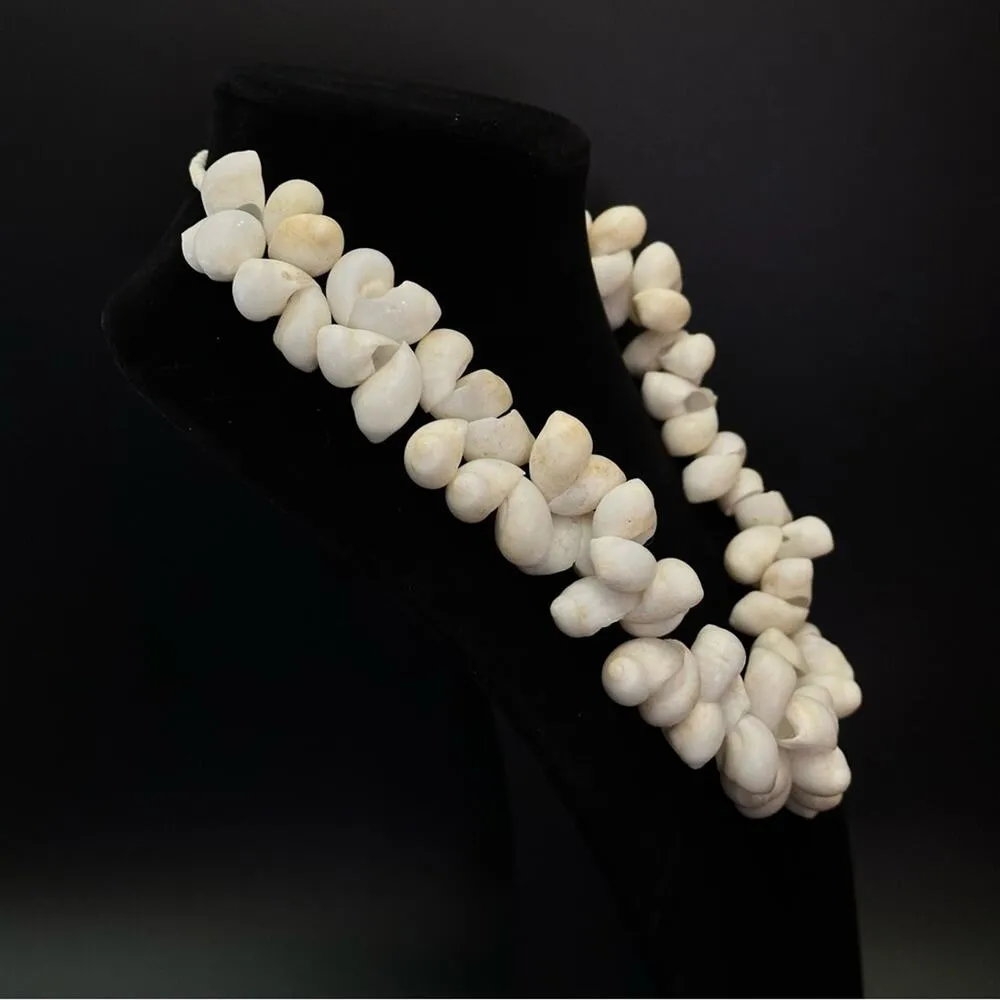 Vintage Cadoro Moon Snail Seashell Bib Necklace White - Image 3