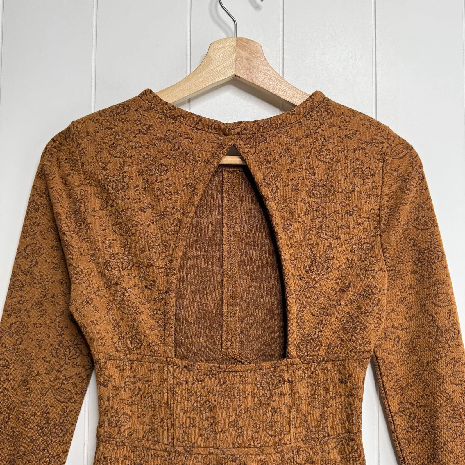 Free People sweater dress floral mini stretchy cutout XS - Image 7