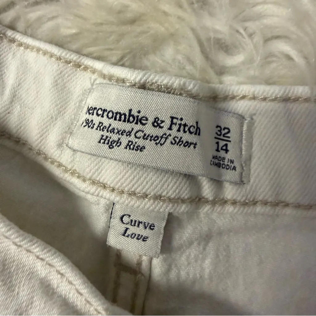 Abercrombie & Fitch 90s Relaxed Cutoff Shorts Size 14 Curve Love White - Image 5