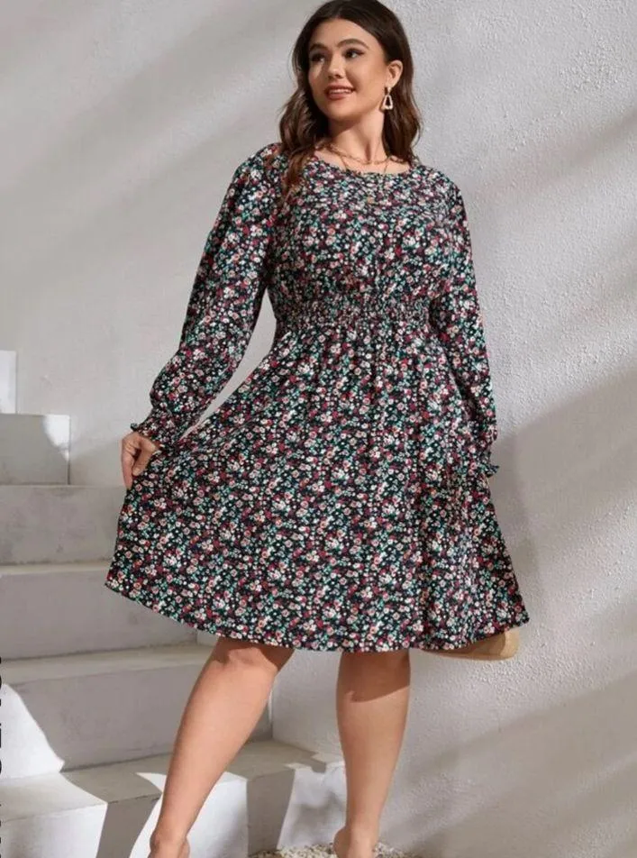 SHEIN Clasi Plus Ditsy Floral Print Shirred Waist Dress - Image 3