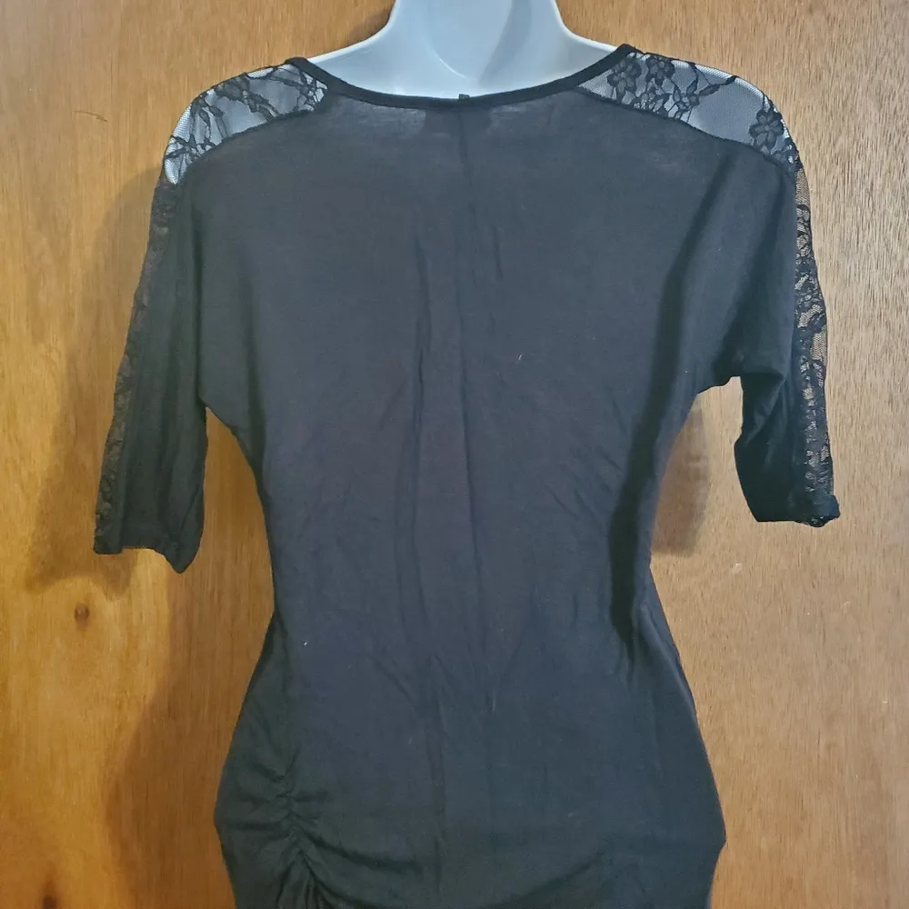 Free Kisses Lace sleeve shirt - Image 9