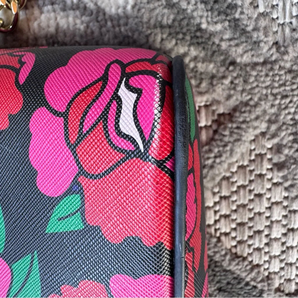 Betsey Johnson Red/Black/Green/Pink Rose Floral Crossbody Zip Purse Handbag - Image 8