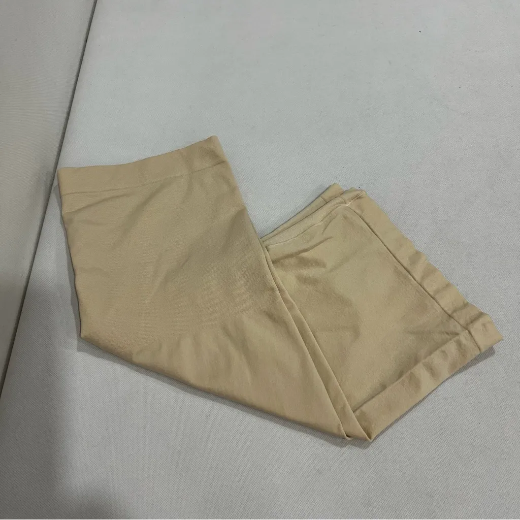 Yummie Shapewear Shorts Size XL Beige High Waisted Comfy Seamless - Image 4