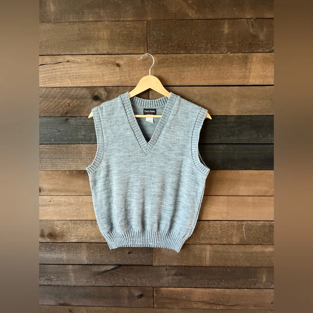 Vintage Gray Sweater Vest Curry Knits Made In USA Minimal Classic Layering Size M - Image 7