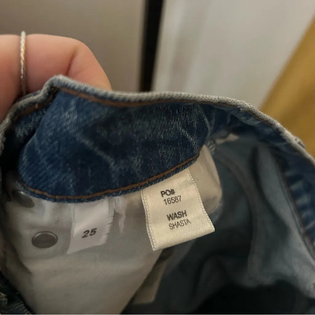 Reformation Cynthia High Rise Straight Jeans Shasta Raw Hem Button Fly Size 25 - Image 6