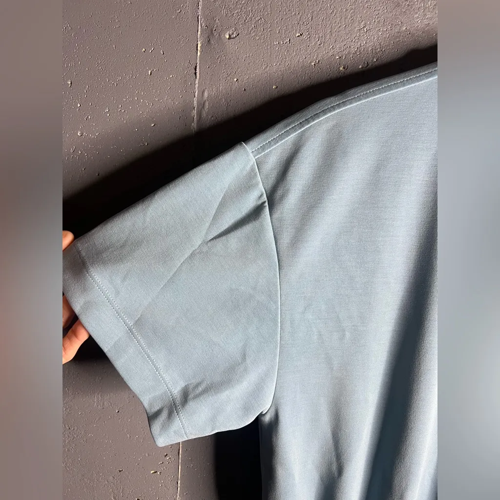 Athleta Seasoft Romper in Light Blue.  Size Small - Image 8