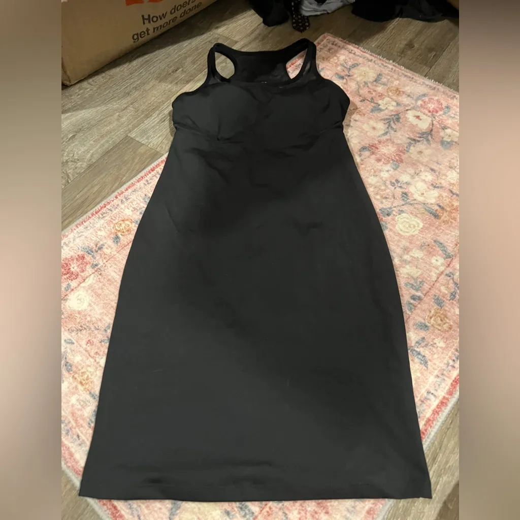 Fabletics  Tropez Black Compression Dress size S - Image 16