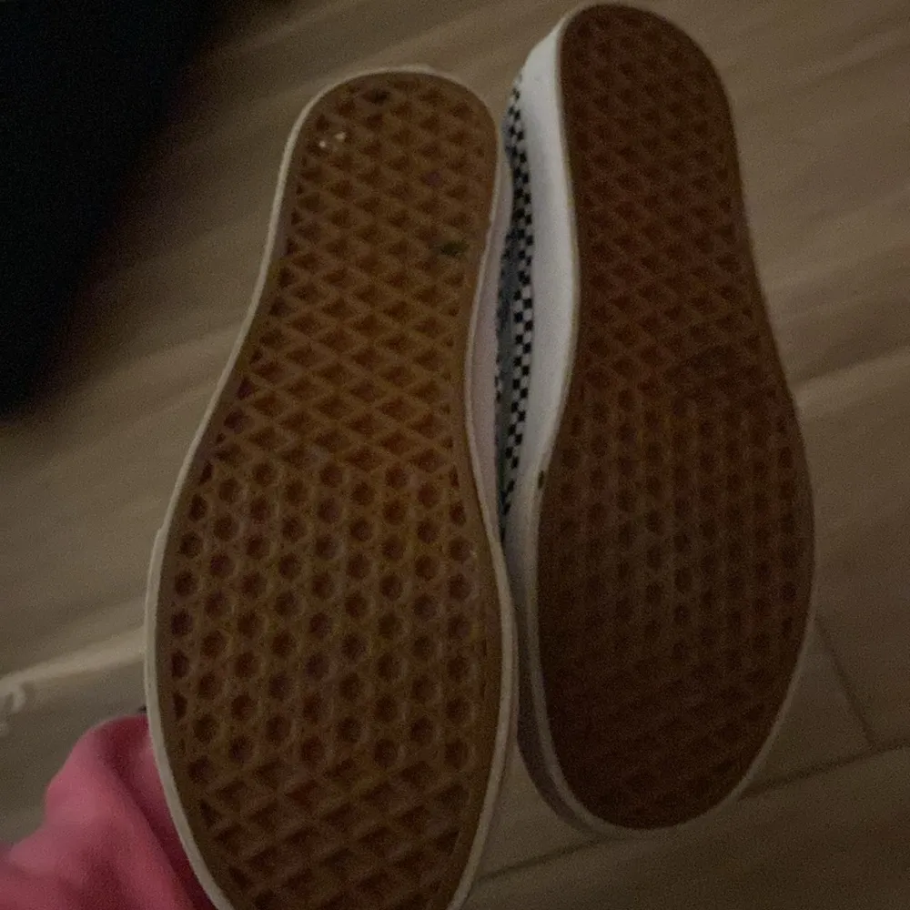 Women’s vans size 10, light blue with checkers around sole - Image 2