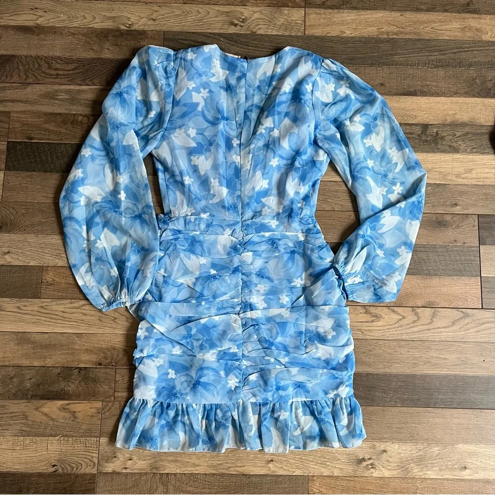 blue white ruched print mini dress 2 - Image 3