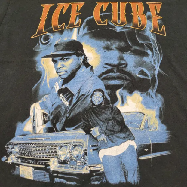 Shirt Size Large Ice Cube Rap Tee Graphic Tee Graphic Shirt Bleach Spot Shown In Picture Unisex T-shirt - Image 4