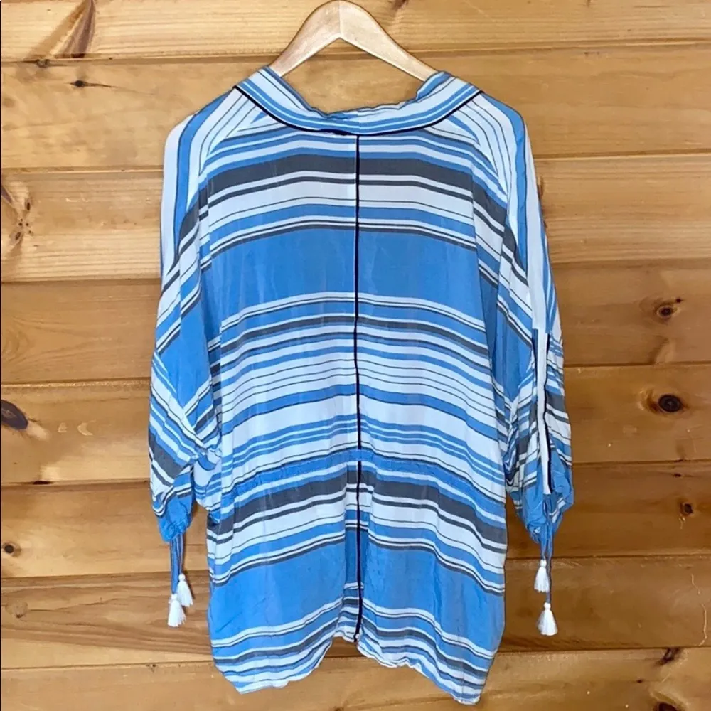 GAPbody blue stripe waist tie cover up / robe - Image 4
