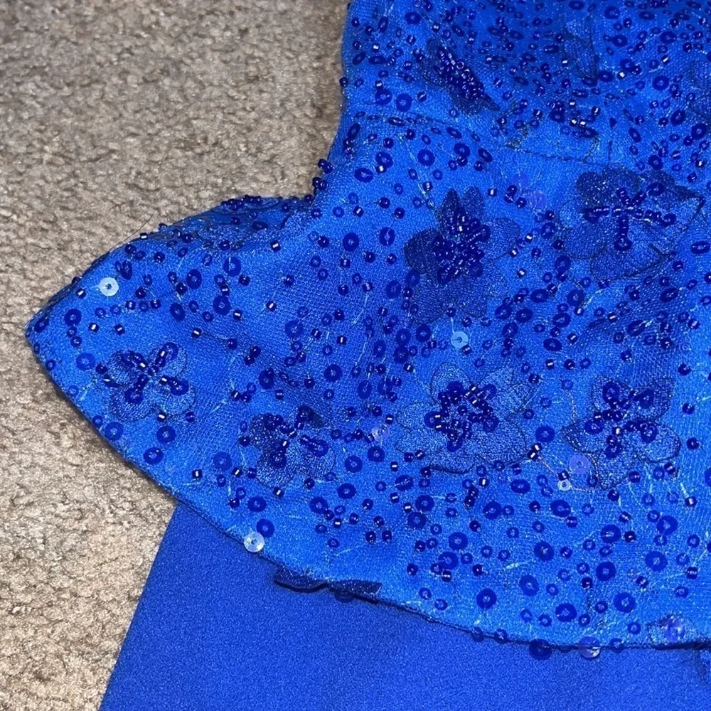 Dress the Population Arabella Floral Embellished Peplum Bodycon Electric Blue XS - Image 7