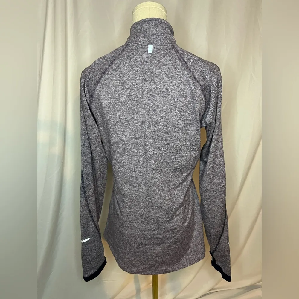 Nike Dri-FIT Running 1/4 Zip Performance top | M - Image 2
