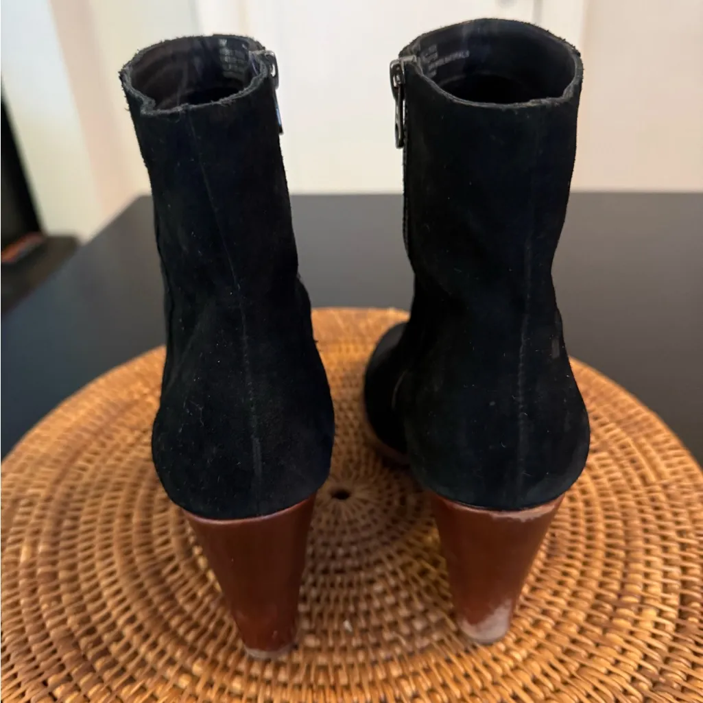 Kork Ease Black Suede Ankle Boots - Image 4