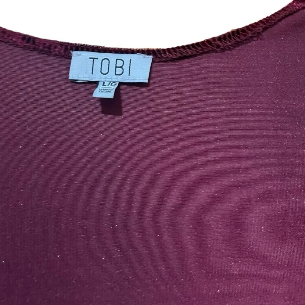 Tobi Crushed Velvet Romper Red Deep V Women's Size Large - Image 2