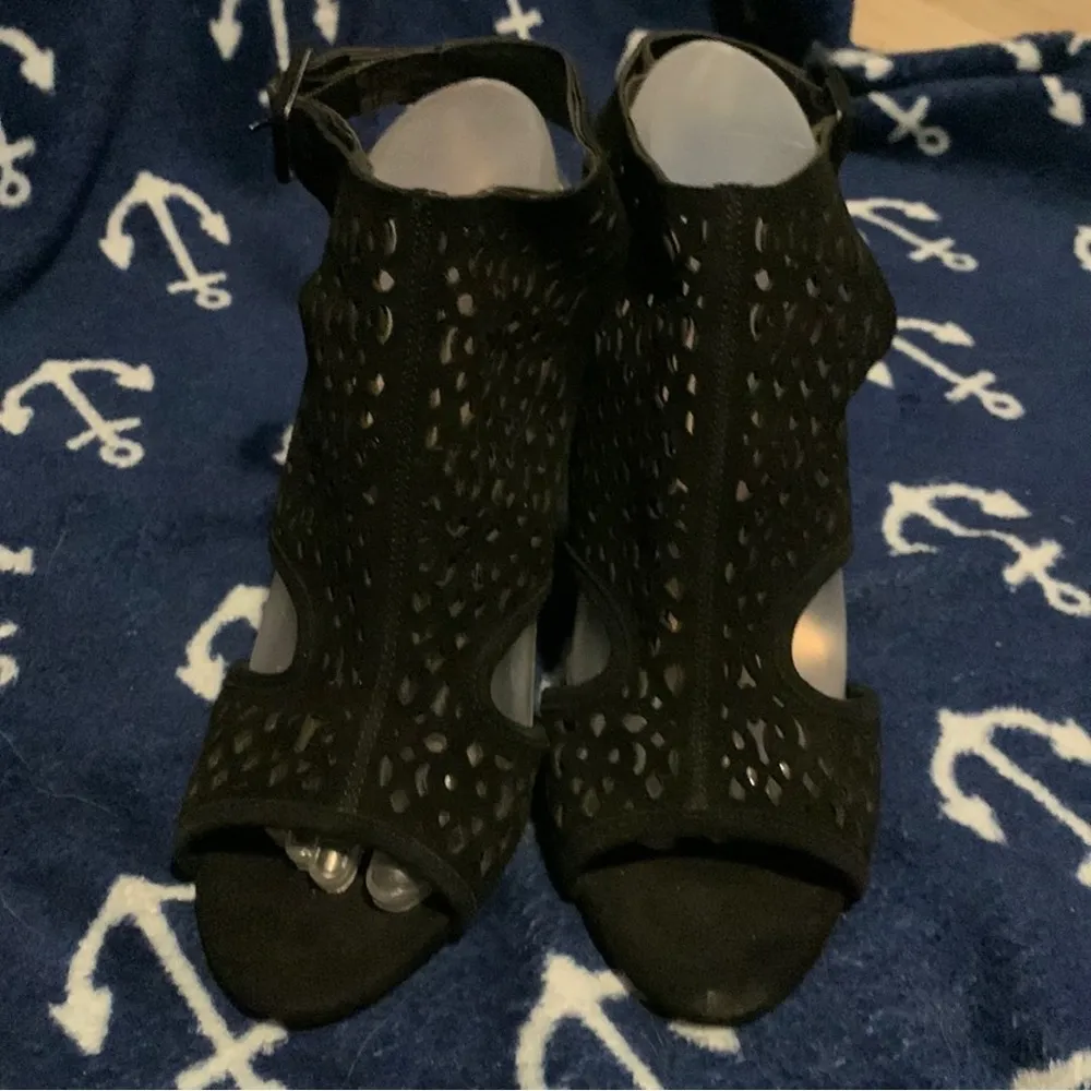 Carlos Santana Carlos by  Octave black leather heels - Image 7