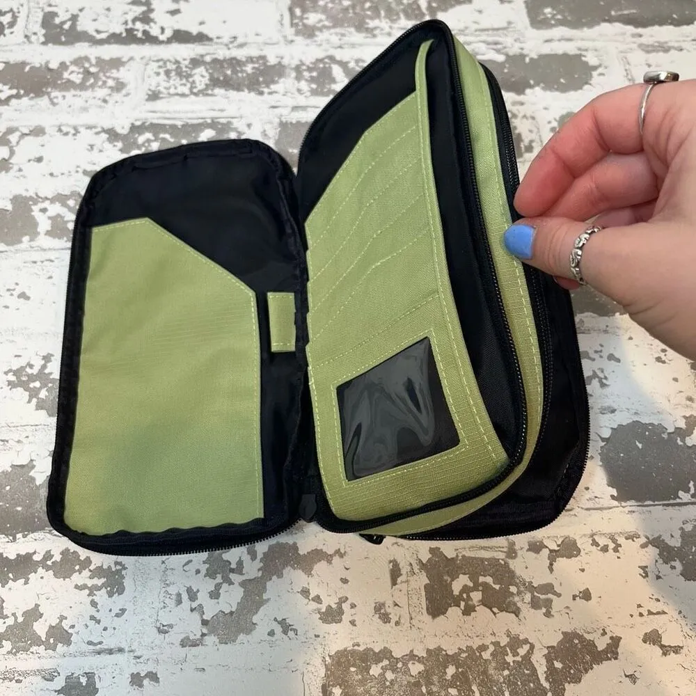 L.L. Bean | green travel wallet with strap - Image 6