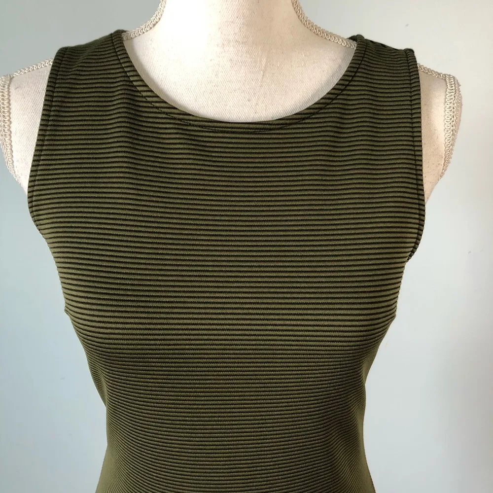 Forever 21  | Striped Body Con Sleeveless Dress - Image 3