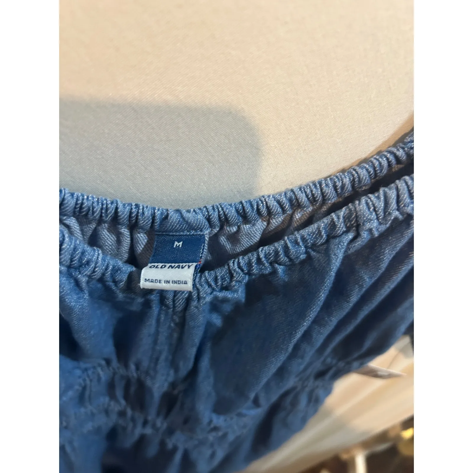 Old‎ Navy Womens Chambray Jumpsuit Blue Smocked Waist Square Neck Casual Size M - Image 4