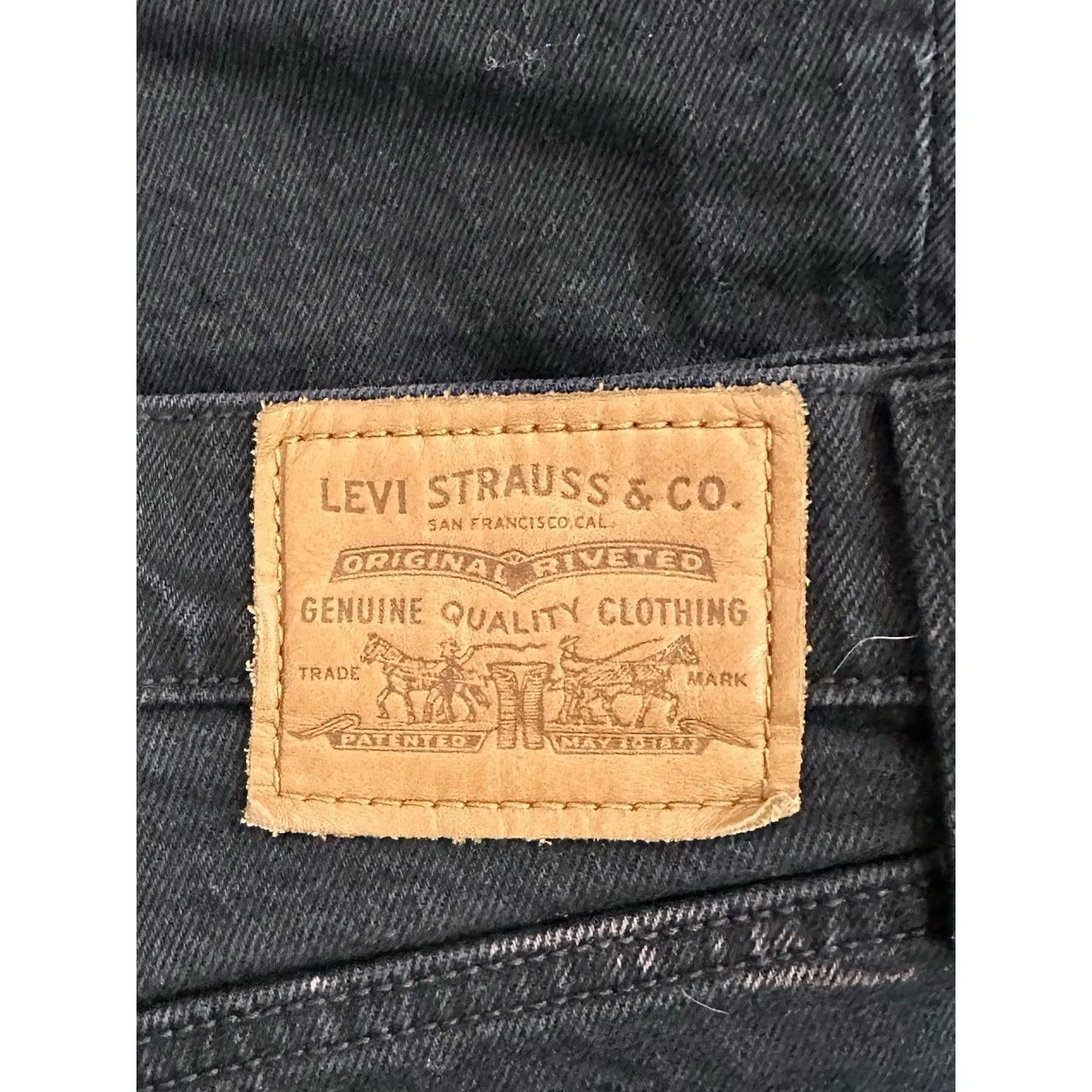 Levi's Ribcage Crop Flare Jeans Black w/ Bleach Distressing Button Fly Sz 27 EUC - Image 3