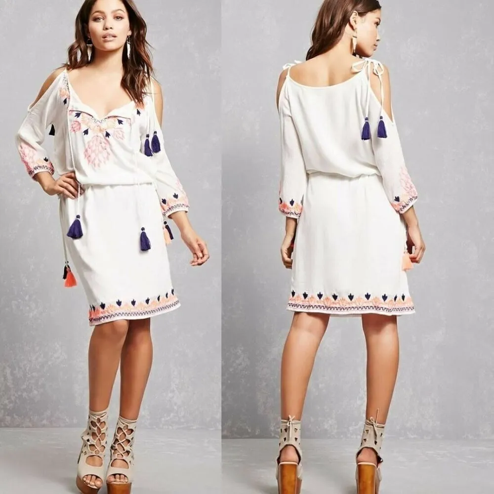 RD & Koko White And Pink Embroidered Rhinestone Tassel Cold Shoulder‎ Dress S - Image 2