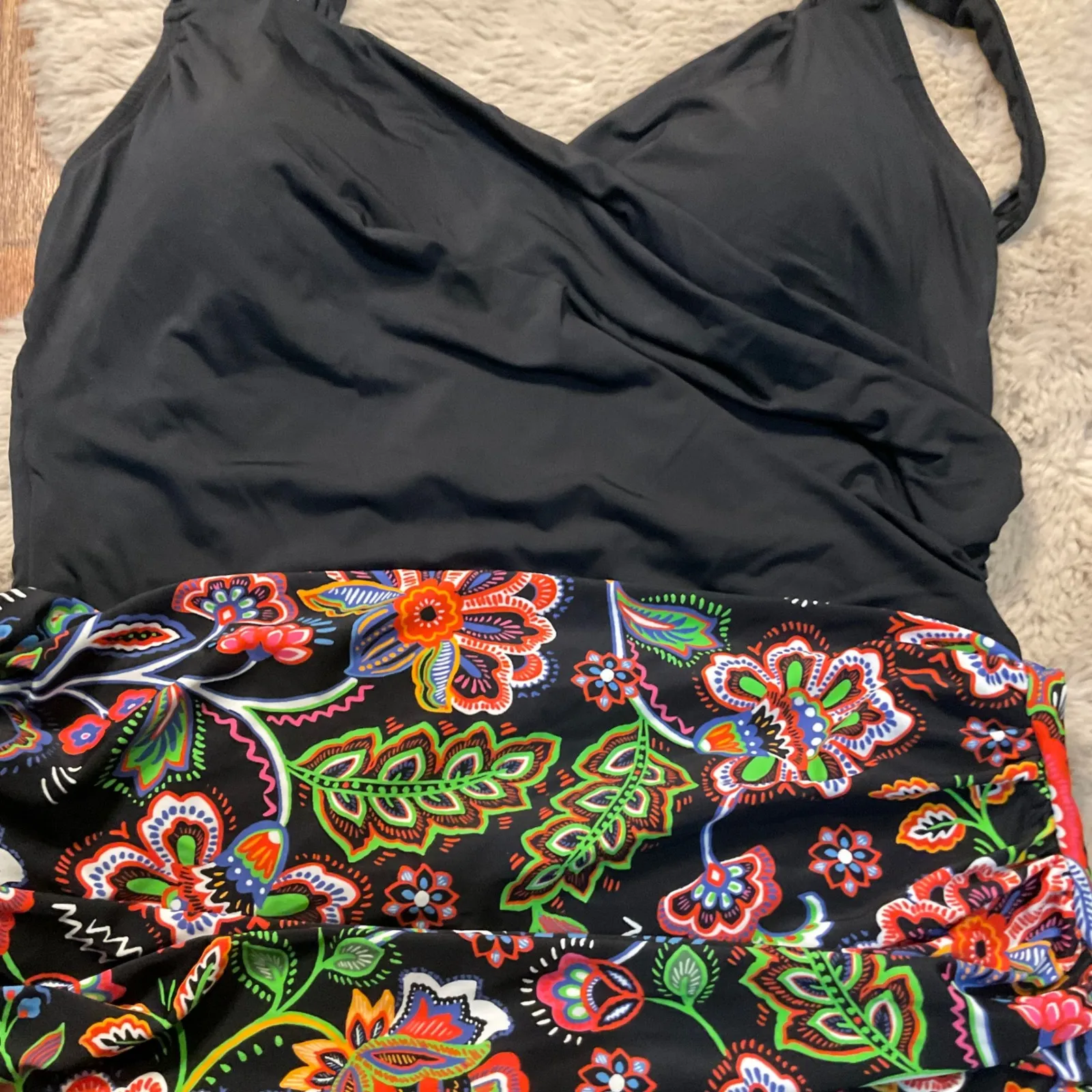 Jantzen Swimsuit One Piece Size‎ 16 Black Supportive Adjustable Strap  Rouched - Image 9