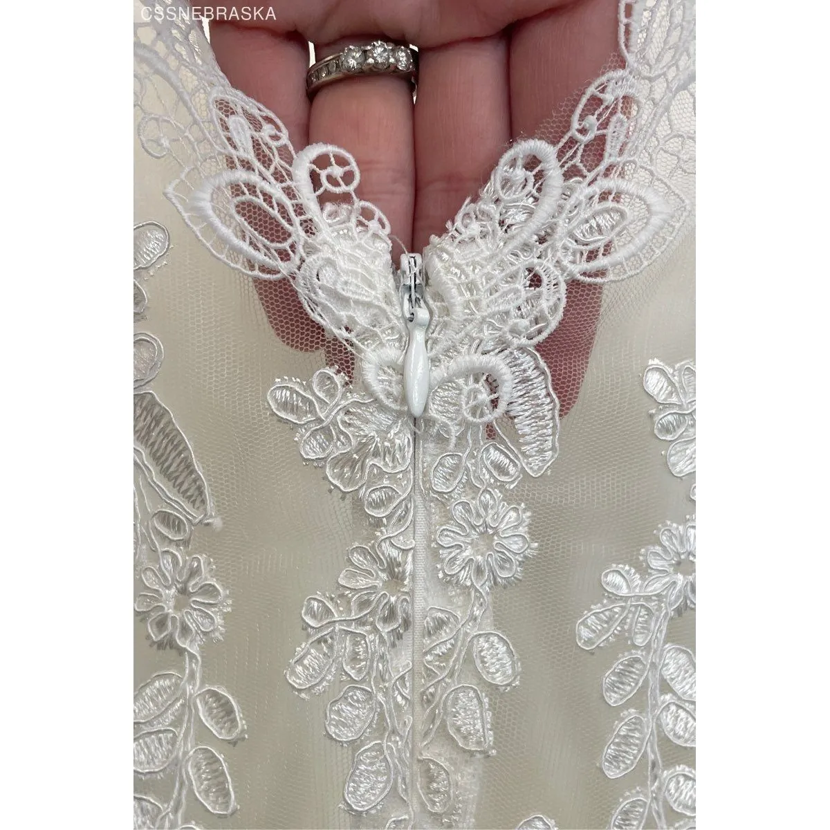 NWT: Lulu's White "Stunning Sight" Satin Midi Dress Lace‎ Back - Image 4